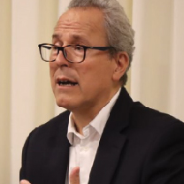 Dr. Álvaro Rodríguez Azcue
